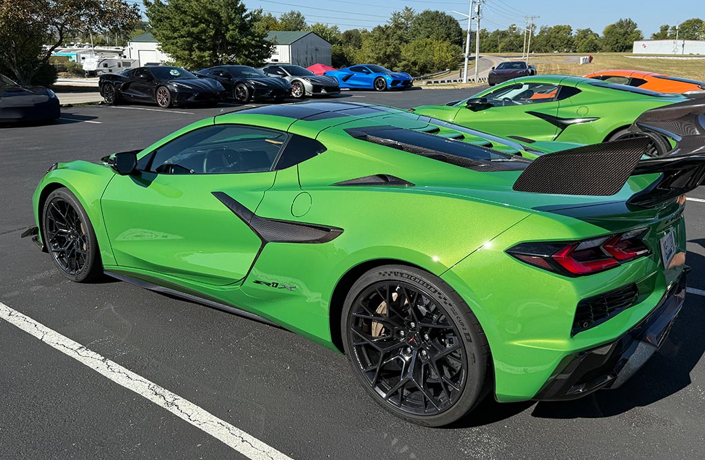 [PICS] First Look at New Bronze Color Brake Calipers for the 2026 Corvette ZR1 and ZR1X