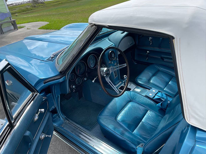 Corvettes for Sale: 1965 Corvette Sting Ray Convertible in Nassau Blue