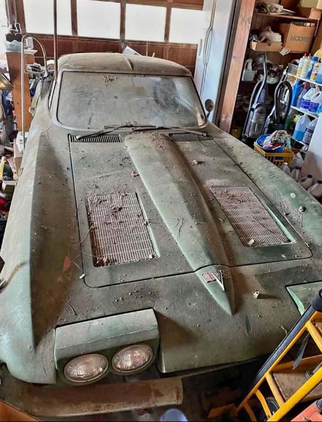 Corvette Deliveries with Mike Furman