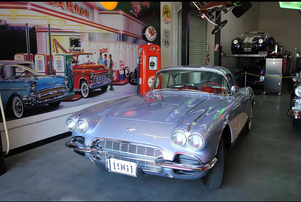 Corvette Deliveries with Mike Furman