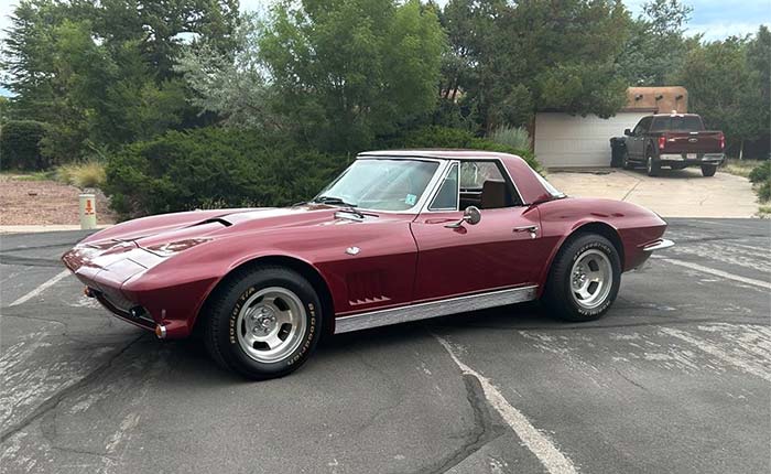Corvettes for Sale: 383-Powered 1963 Corvette Convertible Comes with an Attractive Price