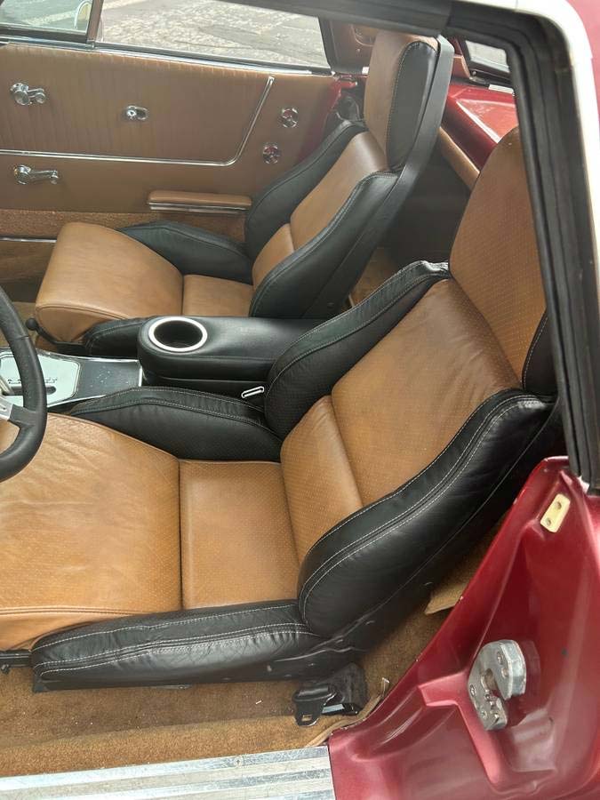 Corvettes for Sale: 383-Powered 1963 Corvette Convertible Comes with an Attractive Price