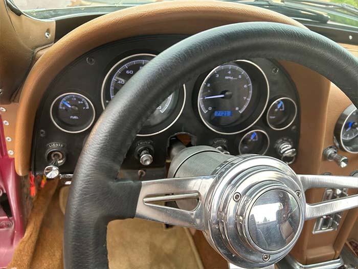 Corvettes for Sale: 383-Powered 1963 Corvette Convertible Comes with an Attractive Price