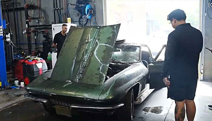 [VIDEO] Man Purchases a C2 Corvette from a Friend after it Burned in a Garage Fire