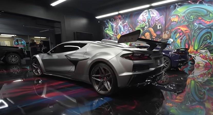 [VIDEO] Shaq's SuperVette Compared to Other C8 Corvette Stingrays