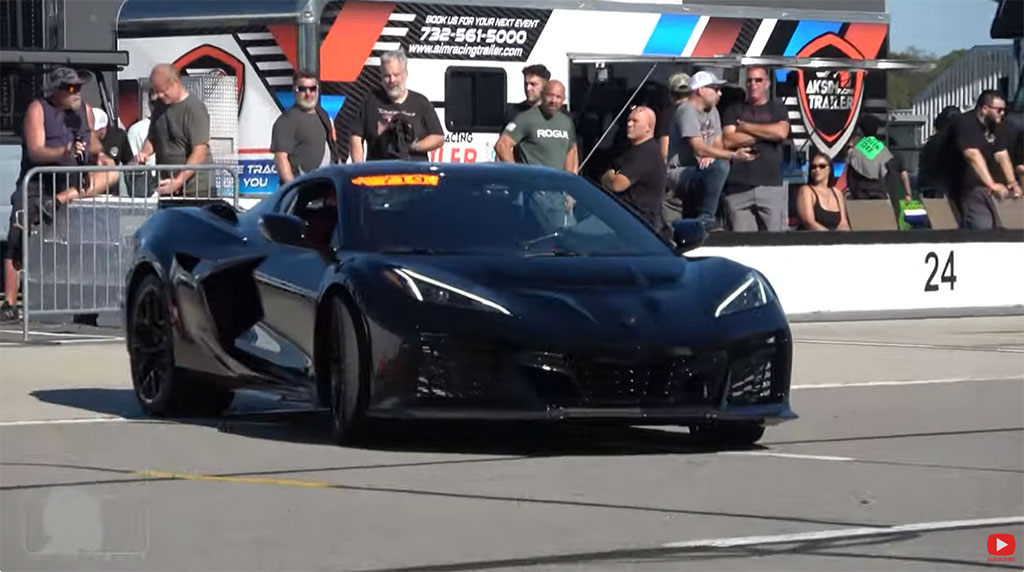 [VIDEO] C8 Corvette ZR1 Roll Races McLaren 750S for the RWD Crown
