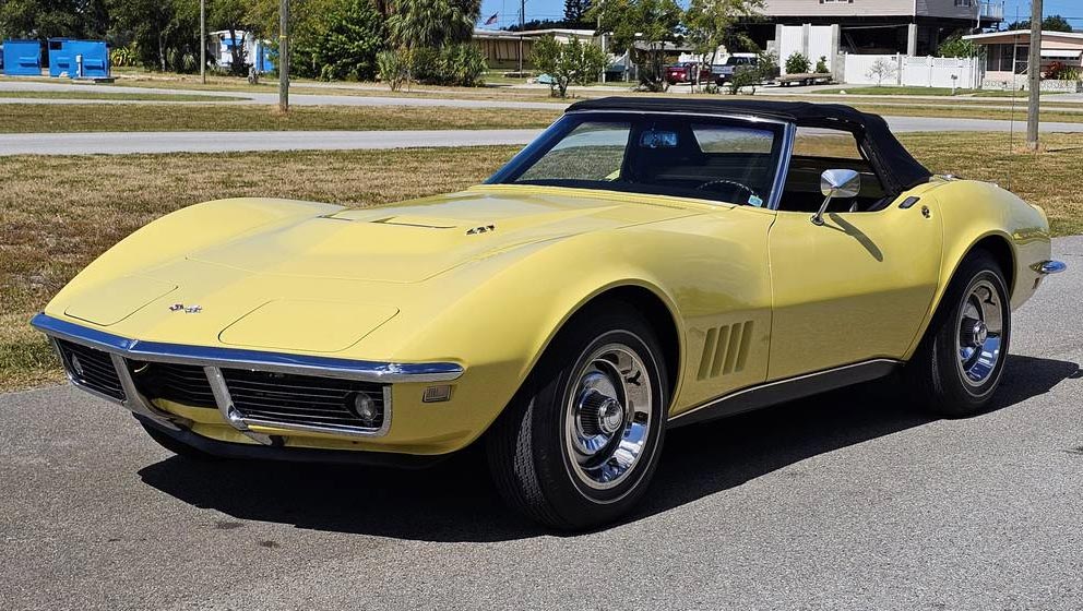 Corvettes for Sale: 1968 Corvette Convertible in Safari Yellow with a 427 V8