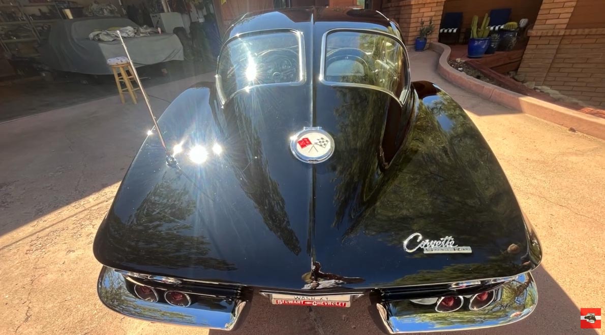 [VIDEO] Former Radio Man Owned this 1963 Split Window for 40 Years, Just Had it Repainted in its Original Tuxedo Black