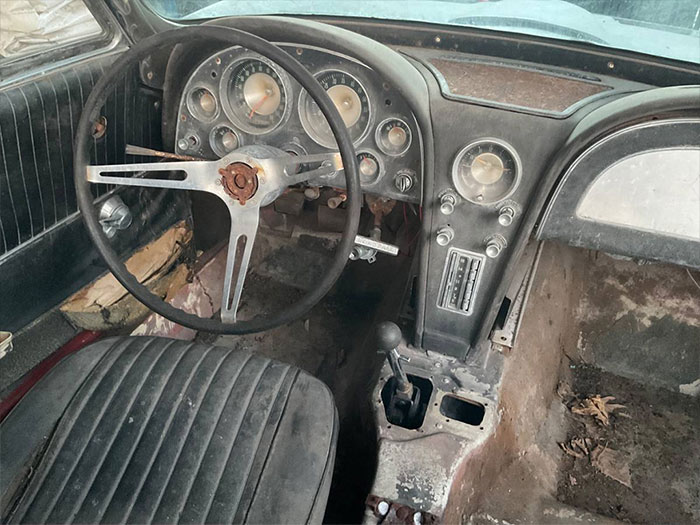 Corvettes for Sale: Project 1963/64 Corvette Sting Ray Convertible with a $25,000 Asking Price
