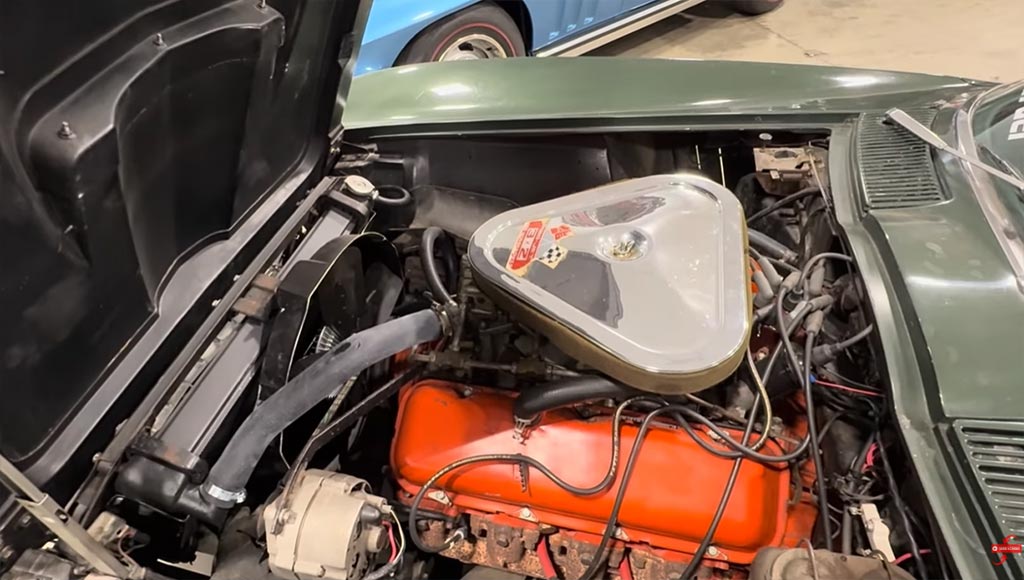 [VIDEO] Corvette Shootout Round 2: 1967 427 vs 1965 LS3. Which is Better?