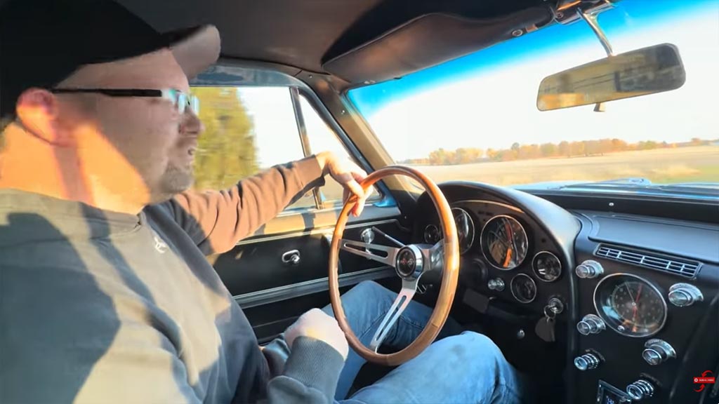 [VIDEO] Corvette Shootout Round 2: 1967 427 vs 1965 LS3. Which is Better?