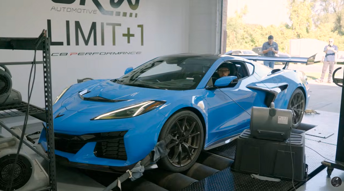 C8 Corvette ZR1 Lays Down 1,033 HP on the Dyno, then Beats GT3 RS by Two Seconds to Claim a Lap Record
