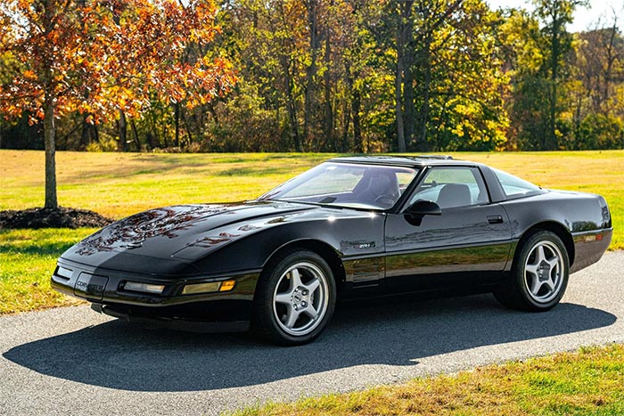 Corvettes for Sale: 24K-Mile 1994 Corvette ZR-1 Offered on BaT