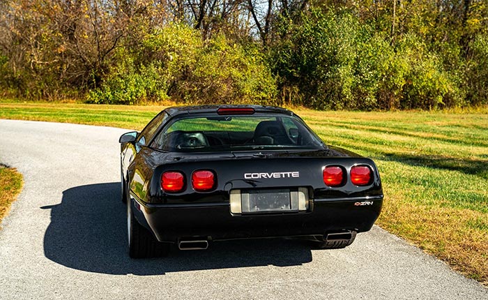 Corvettes for Sale: 24K-Mile 1994 Corvette ZR-1 Offered on BaT