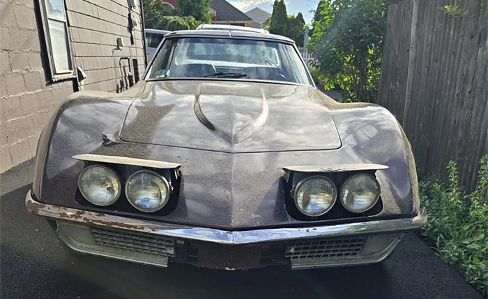 Corvettes for Sale: Seller Asking $4,500 for this Running 1971 Corvette Coupe
