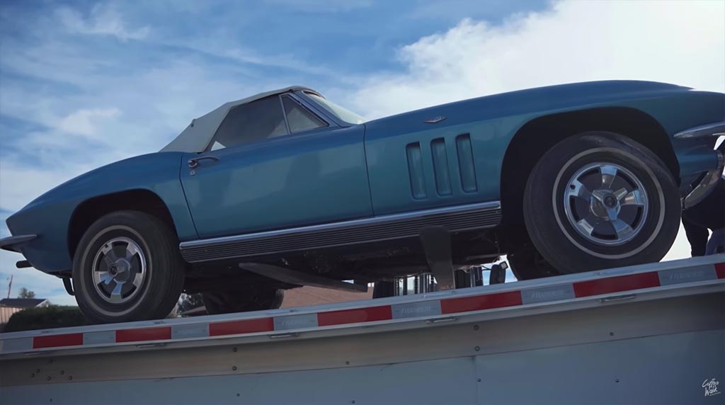[VIDEO] Dennis Collins Pulls a Midyear Corvette and Seven Other Classics from a Kansas Barn
