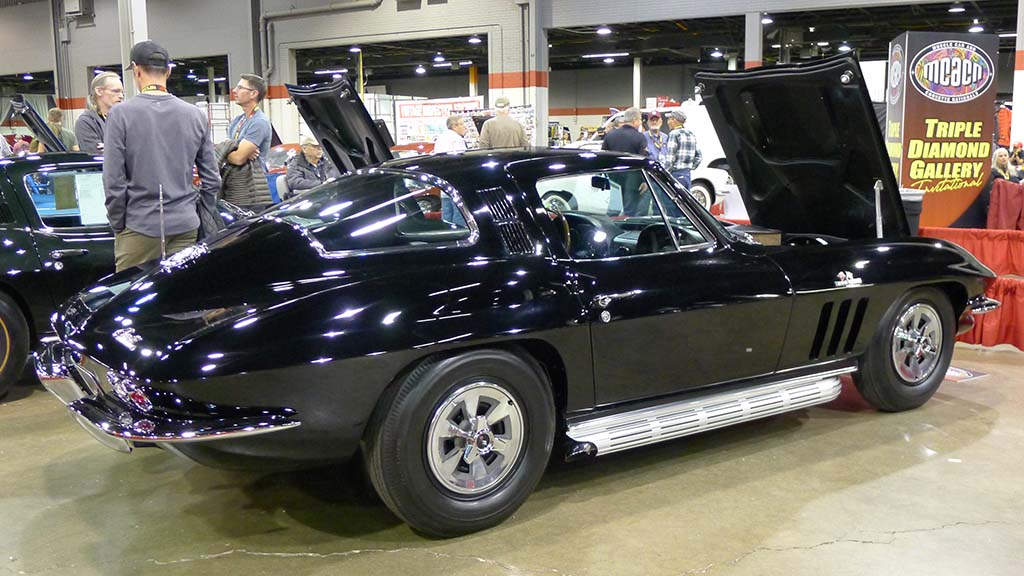 Midyear Monday! Muscle Car and Corvette Nationals Edition
