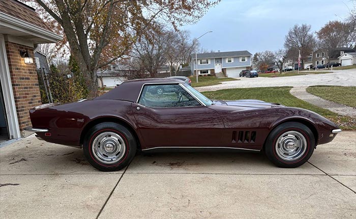 Corvettes for Sale: Numbers Matching 1968 Corvette with 427 V8 Offered on Craigslist