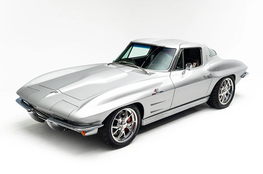 Corvettes for Sale: LS3-Powered 1963 Corvette Split Window Coupe Offered on Bring a Trailer