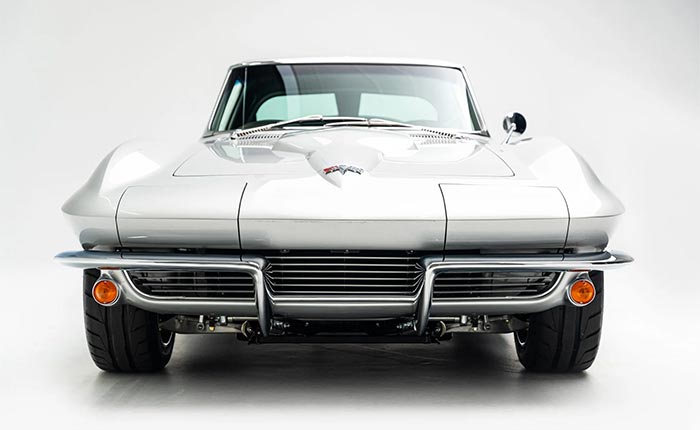 Corvettes for Sale: LS3-Powered 1963 Corvette Split Window Coupe Offered on Bring a Trailer