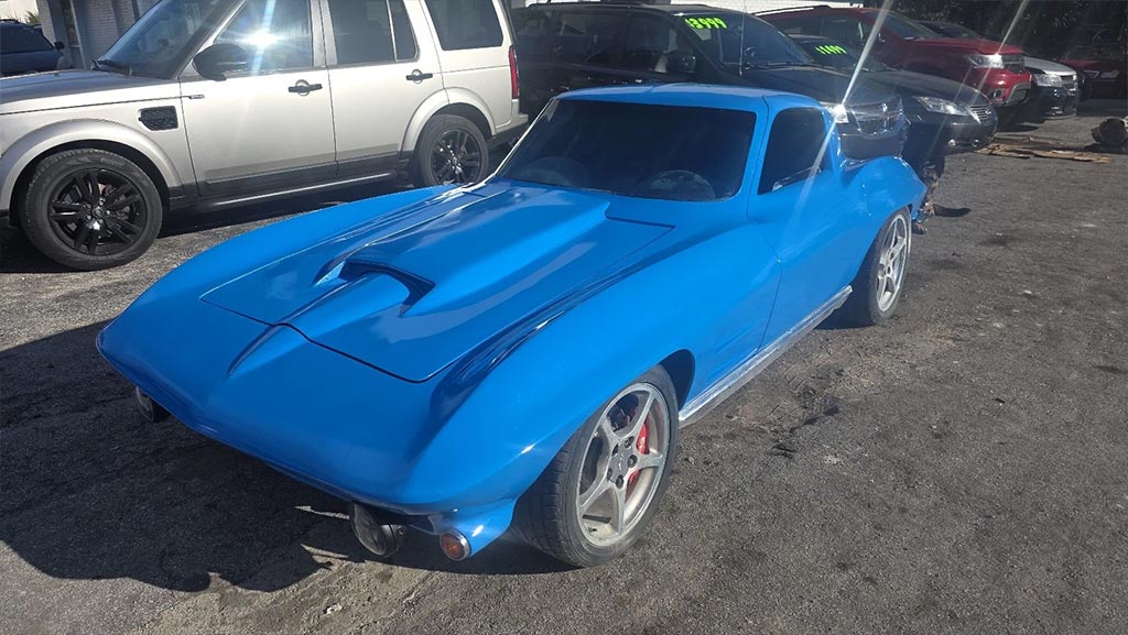 Cheaply Priced Customized 1963 Corvette Split Window