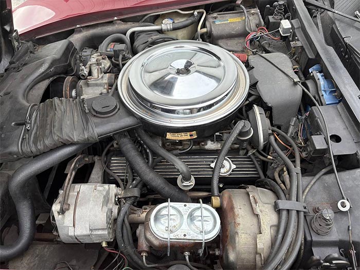 Corvettes for Sale: Two-Tone 1981 Corvette Coupe Offered on Craigslist