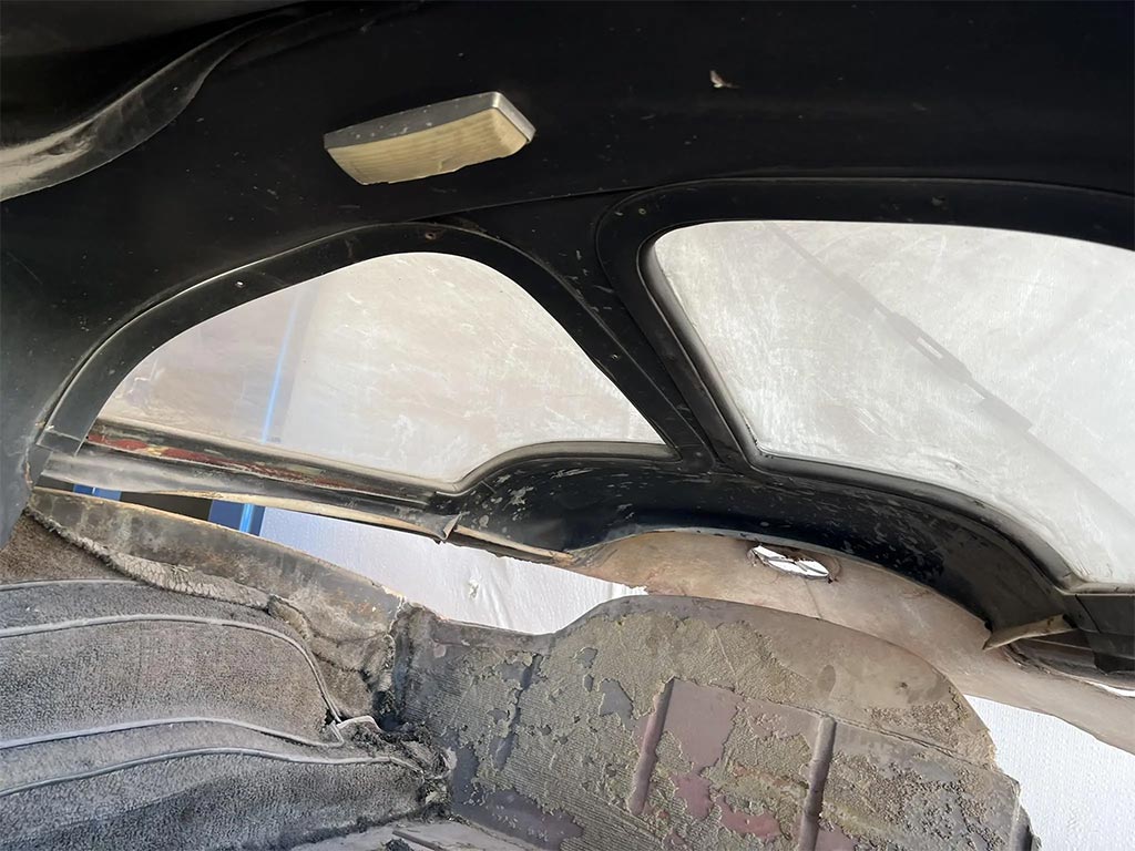 Corvettes for Sale: No Reserve 1963 Corvette Split Window on Bring a Trailer