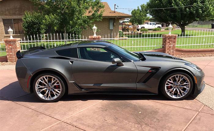 Corvettes for Sale: 8K-Mile 2015 Corvette Z06 with Manual 7-Speed on Craigslist