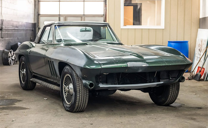 Corvettes for Sale: 35-Years-Owned 1965 Corvette Project Offered on Bring a Trailer