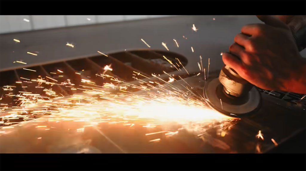 [VIDEO] Turning a Lifted C5 Corvette Z71 into a Vet-Ski