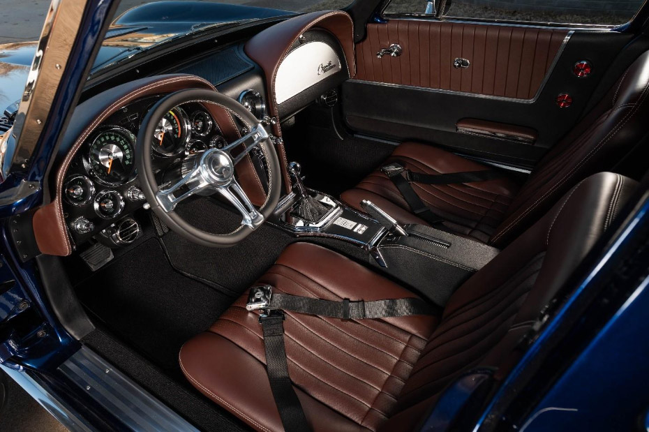 Modern Magic: 1963 SPEC-V Corvette by Heartland Customs