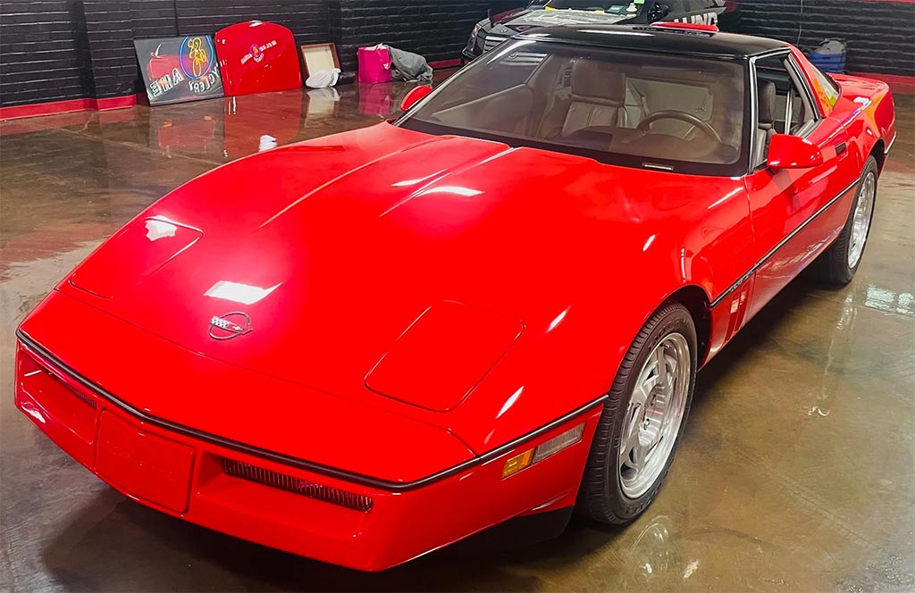 Corvettes for Sale: 680-Mile 1990 Corvette ZR-1 on Pcarmarket.com