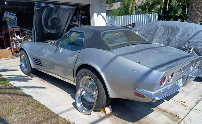 Corvettes for Sale: Running 1971 Corvette Project with 350 V8 and a Four Speed