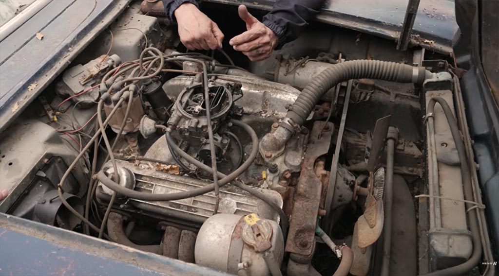 [VIDEO] After a 30 Year Slumber, this 1961 Corvette Lives Again!