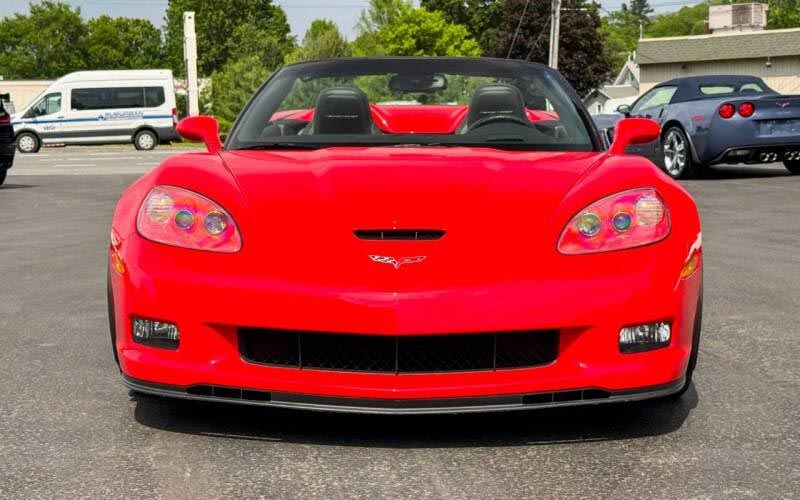 Corvettes à vendre : Propriétaire Corvette Grand Sport Cabriolet 2011 de 3 000 km