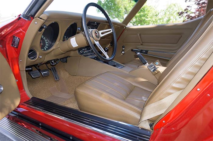 Corvettes for Sale: 1969 Corvette Stingray With a 427/390 V8 and a 4-Speed Manual