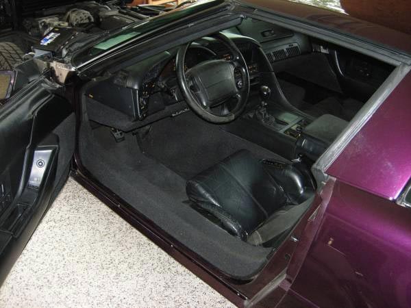 Corvettes for Sale: Black Rose 1993 Corvette Offered on Craigslist