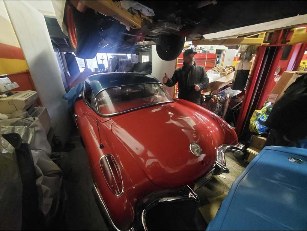 Corvette Deliveries with Mike Furman