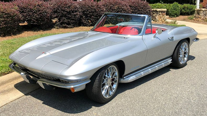 Your Corvette Summer Begins at GAA Classic Car's April 9th – 11th Sale
