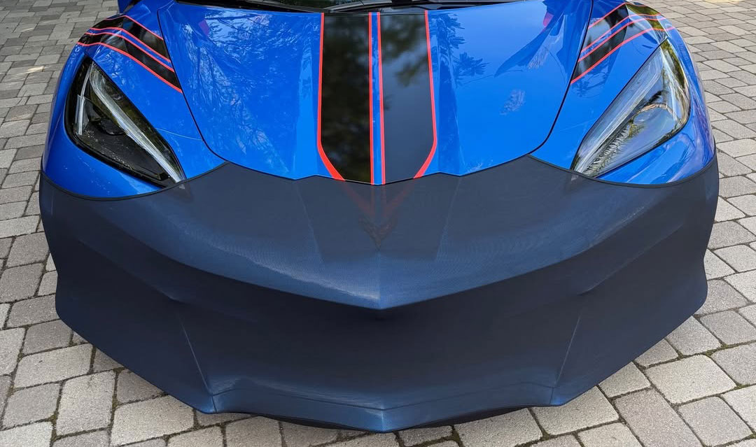 Vous vous dirigez vers la fête des MR ? Protégez votre Corvette avec les housses de protection NoviStretch