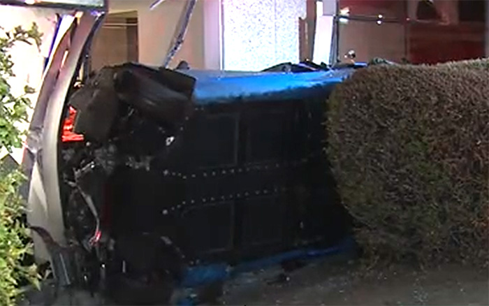 [ACCIDENT] C8 Corvette Goes Flying Off a L.A. Highway and Crashes into a Maserati Dealership