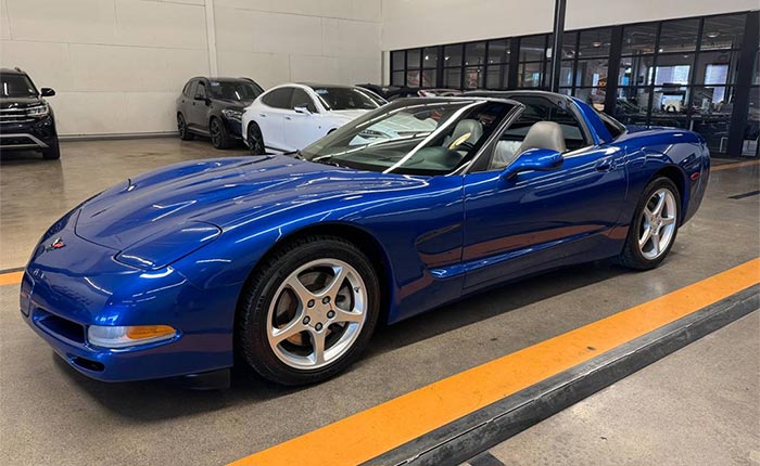 Corvettes for Sale: 2002 Corvette Coupe with a 6-Speed Manual on Craigslist