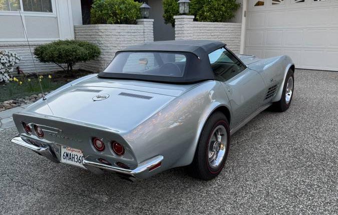 Corvettes for Sale: Original LS5-Powered 1971 Corvette Stingray Offered on Craigslist