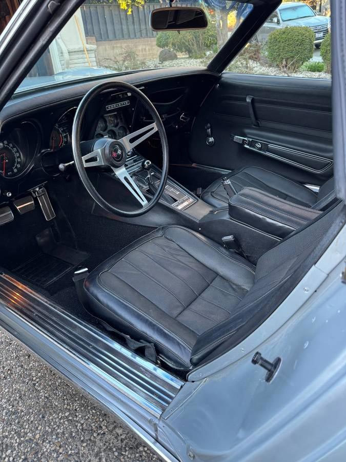 Corvettes for Sale: Original LS5-Powered 1971 Corvette Stingray Offered on Craigslist