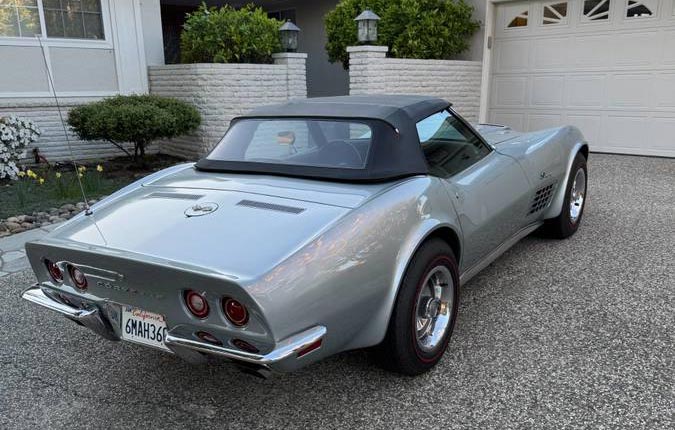 Corvettes for Sale: Original LS5-Powered 1971 Corvette Stingray Offered on Craigslist