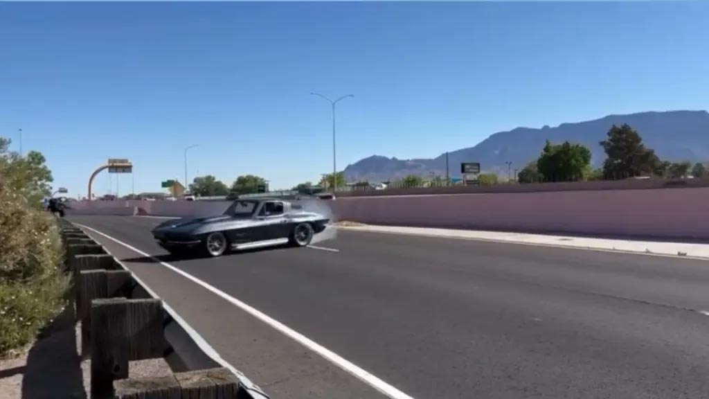 [ACCIDENT] 1963 Corvette Split Window Restomod Crashes After Launch