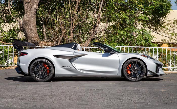 First 2026 Corvette ZR1X Convertible Quail Silver Limited Edition Hits BaT