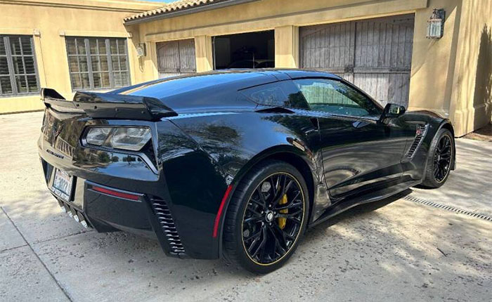 Corvettes for Sale: 2016 Corvette Z06 C7.R Edition Offered on Craigslist