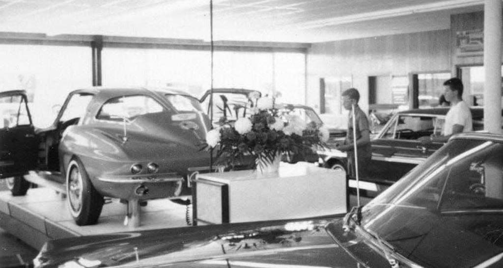 Corvette Deliveries with Mike Furman