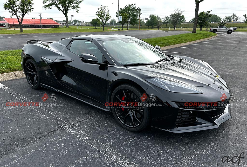 [SPIED] Corvette Grand Sport Mule with a Side Rocker Winglet